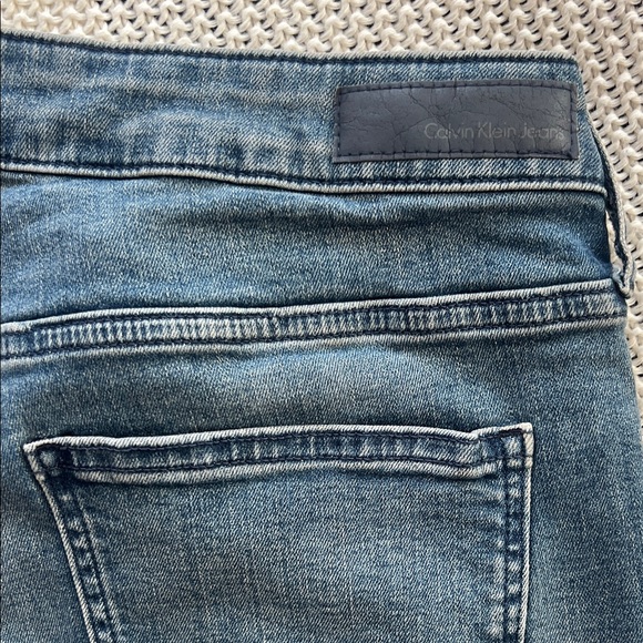 Calvin Klein Jeans Slim Boyfriend Light Blue - Picture 5 of 13